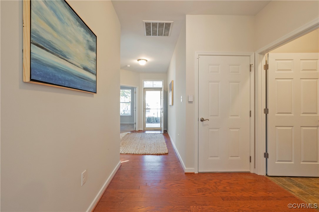 8116 Old Glen Dale Court Mechanicsville, VA 23116 - Photo 5 of 50 Corridor with hardwood floors