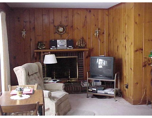 6 Arlington Road Wareham, MA 02571 - Photo 3 of 5