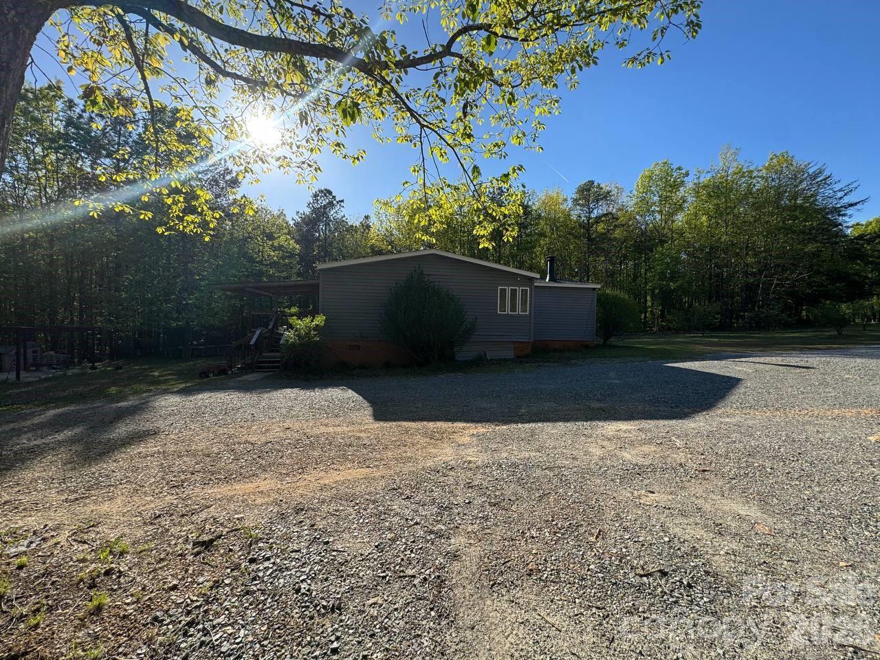 135 Benton Road Kings Mountain, NC 28086 - Photo 3 of 47