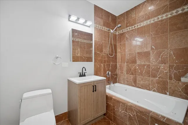 $250,000 | 6311 North Albany Avenue, Unit 3A, Chicago, IL 60659