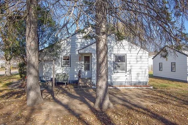 $229,900 | 226 32nd Avenue North, St. Cloud, MN 56303