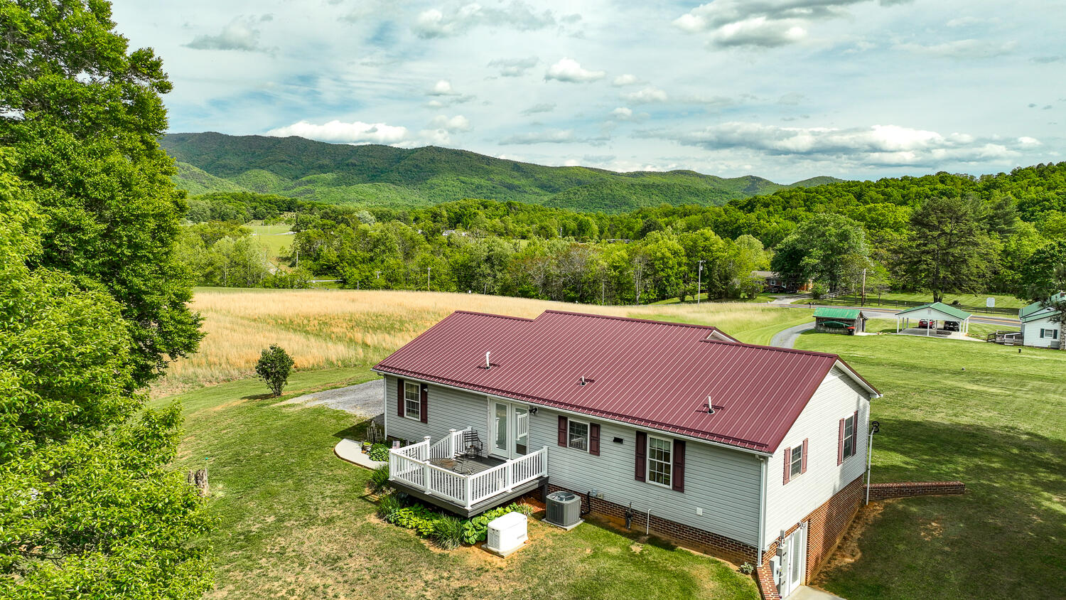 11790 Narrow Passage Road Eagle Rock, VA 24085 - Photo 11 of 54 DJI_0442