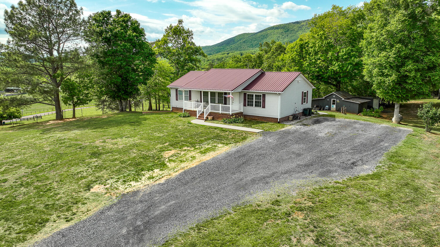 11790 Narrow Passage Road Eagle Rock, VA 24085 - Photo 4 of 54 DJI_0422