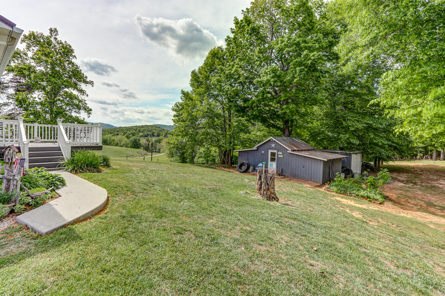 11790 Narrow Passage Road Eagle Rock, VA 24085 - Photo 42 of 54 IMG_0206_07_08_09_10