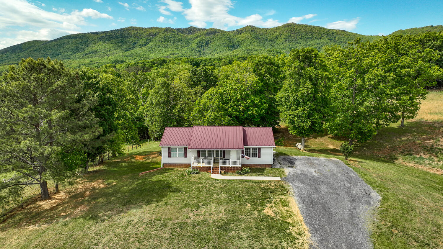 11790 Narrow Passage Road Eagle Rock, VA 24085 - Photo 5 of 54 DJI_0424