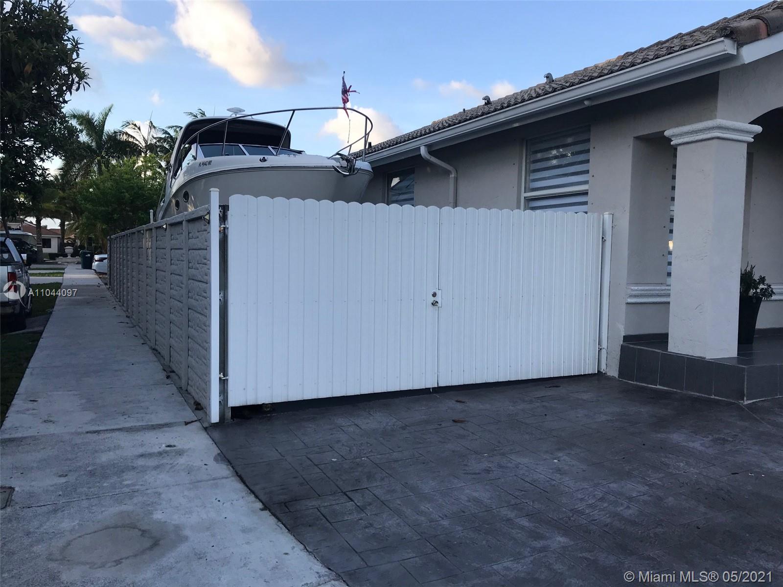 16057 Southwest 68th Street Miami, FL 33193 - Photo 3 of 34