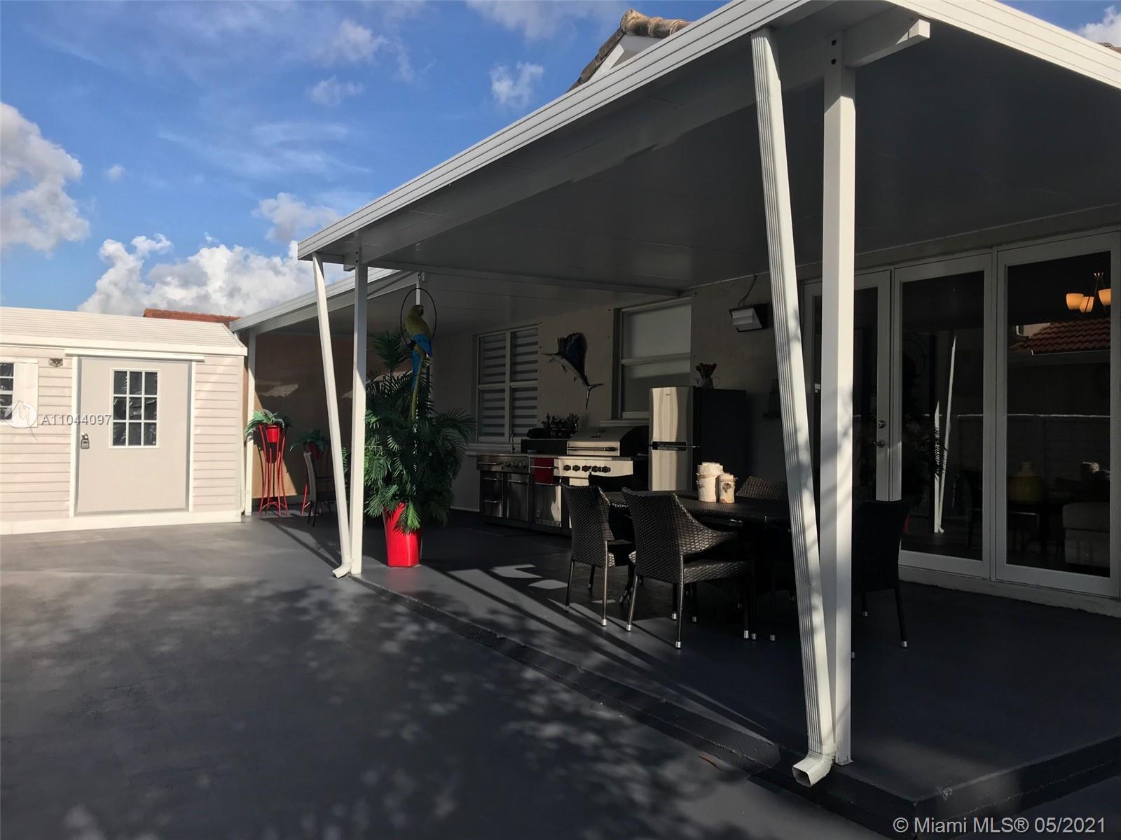 16057 Southwest 68th Street Miami, FL 33193 - Photo 25 of 34