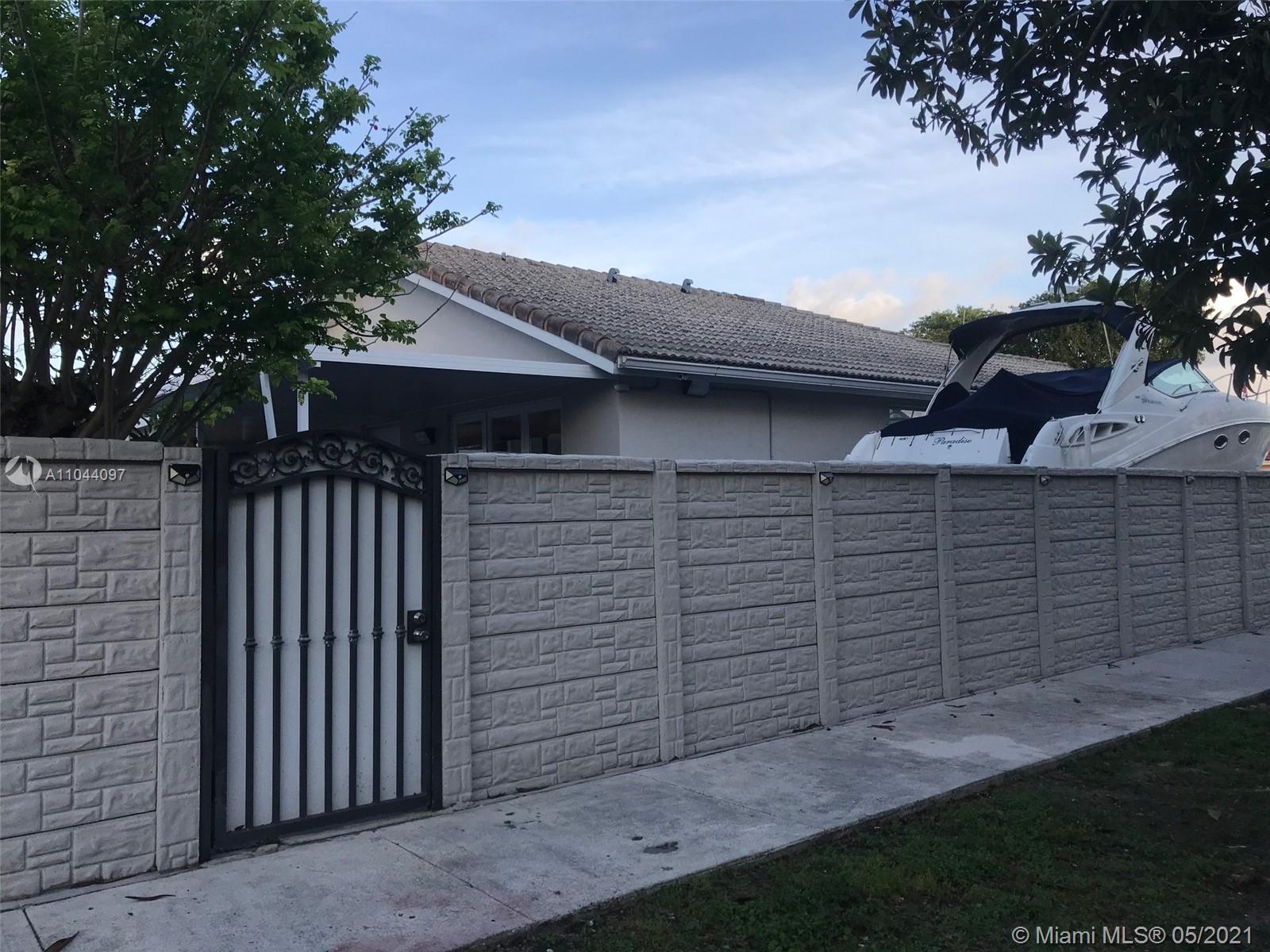 16057 Southwest 68th Street Miami, FL 33193 - Photo 32 of 34