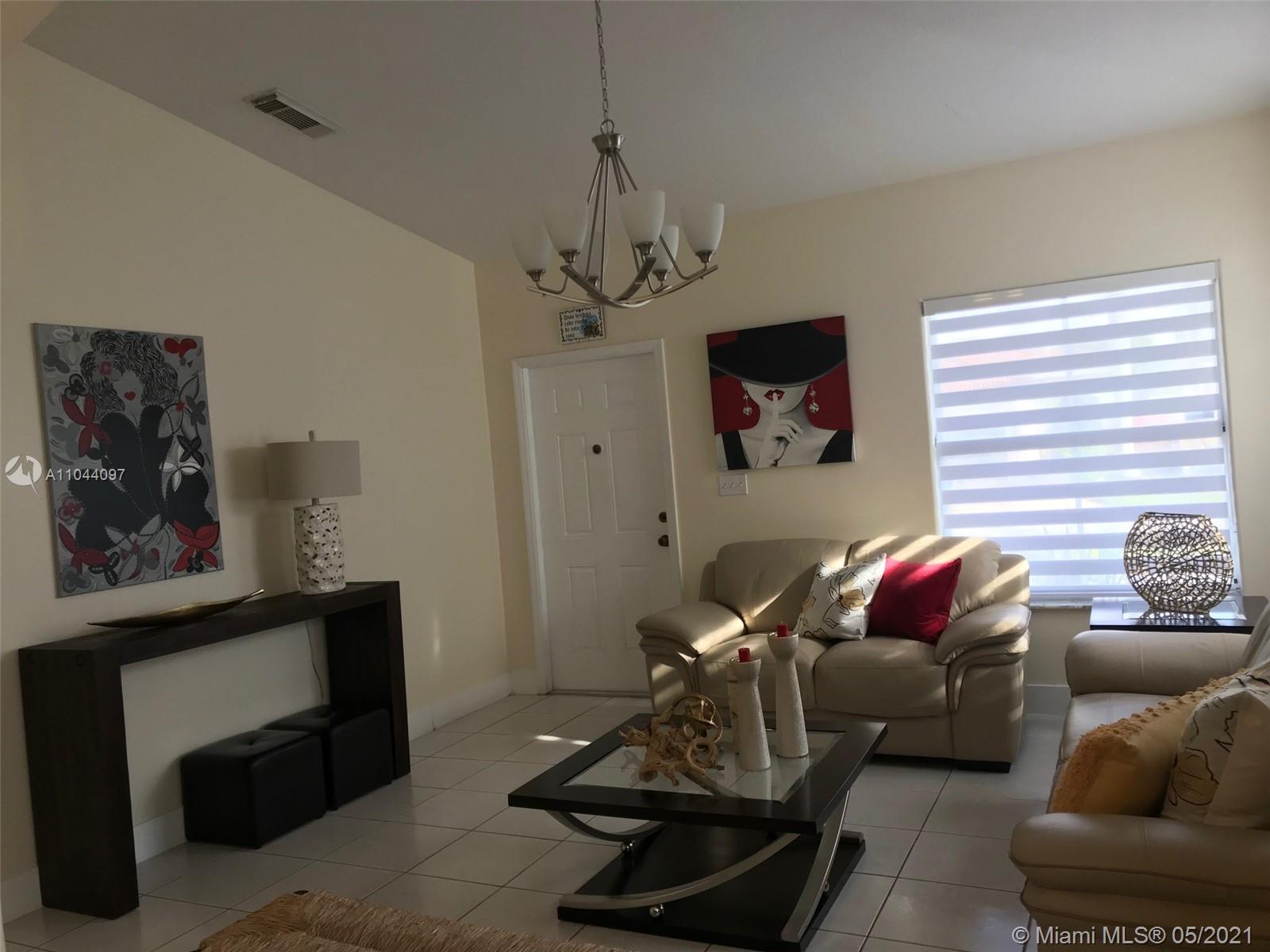 16057 Southwest 68th Street Miami, FL 33193 - Photo 5 of 34