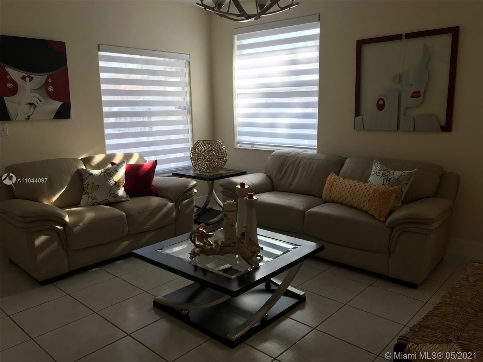16057 Southwest 68th Street Miami, FL 33193 - Photo 6 of 34