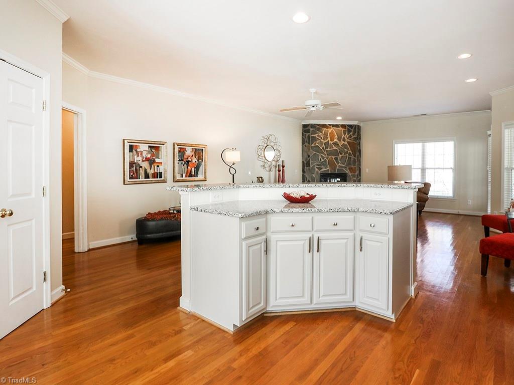5303 Nantucket Road Greensboro, NC 27455 - Photo 11 of 26 Gallery Image 11