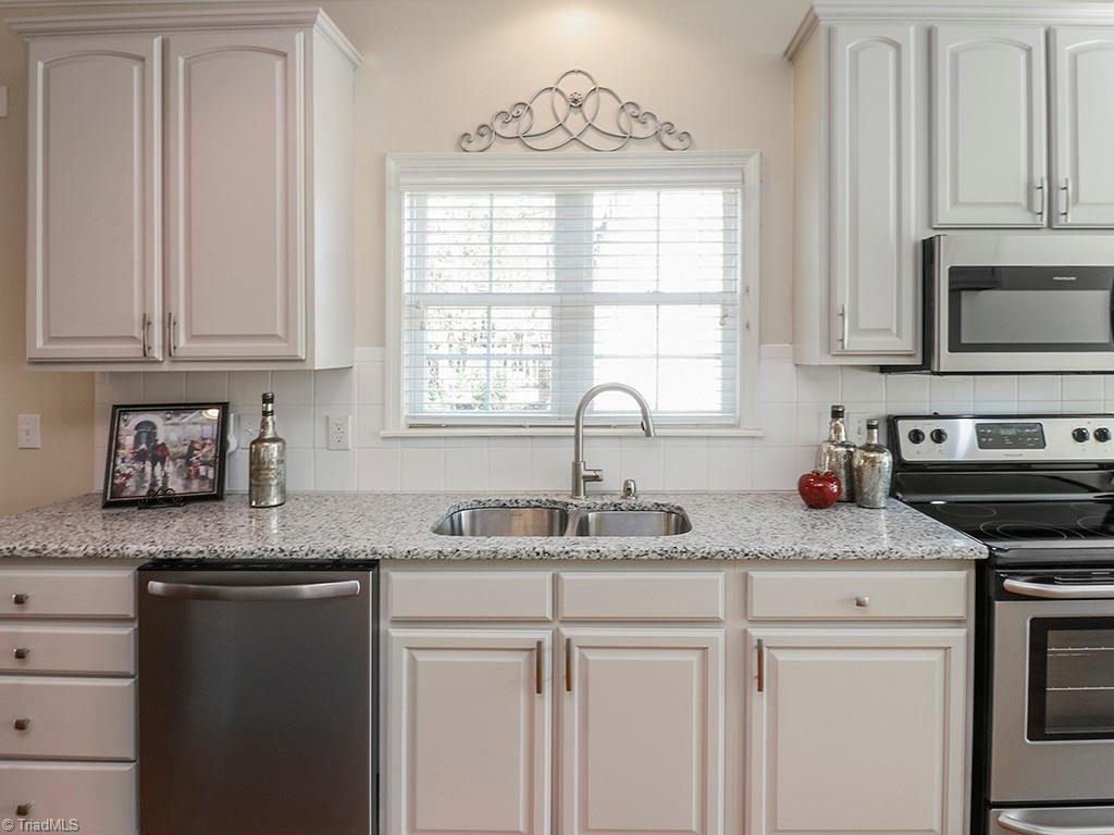 5303 Nantucket Road Greensboro, NC 27455 - Photo 12 of 26 Gallery Image 12