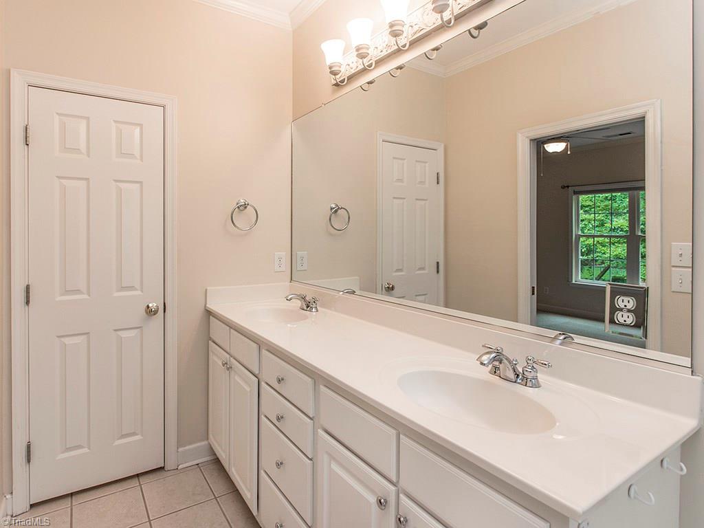 5303 Nantucket Road Greensboro, NC 27455 - Photo 20 of 26 Gallery Image 20