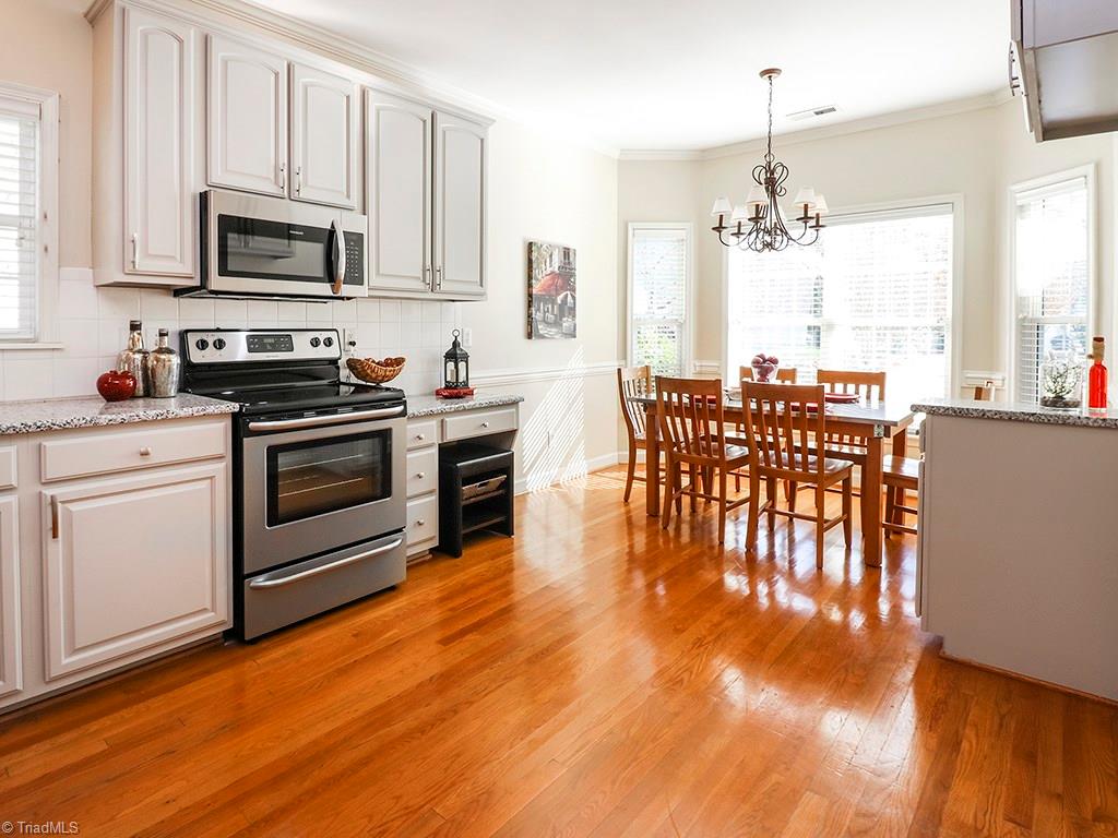 5303 Nantucket Road Greensboro, NC 27455 - Photo 4 of 26 Gallery Image 4
