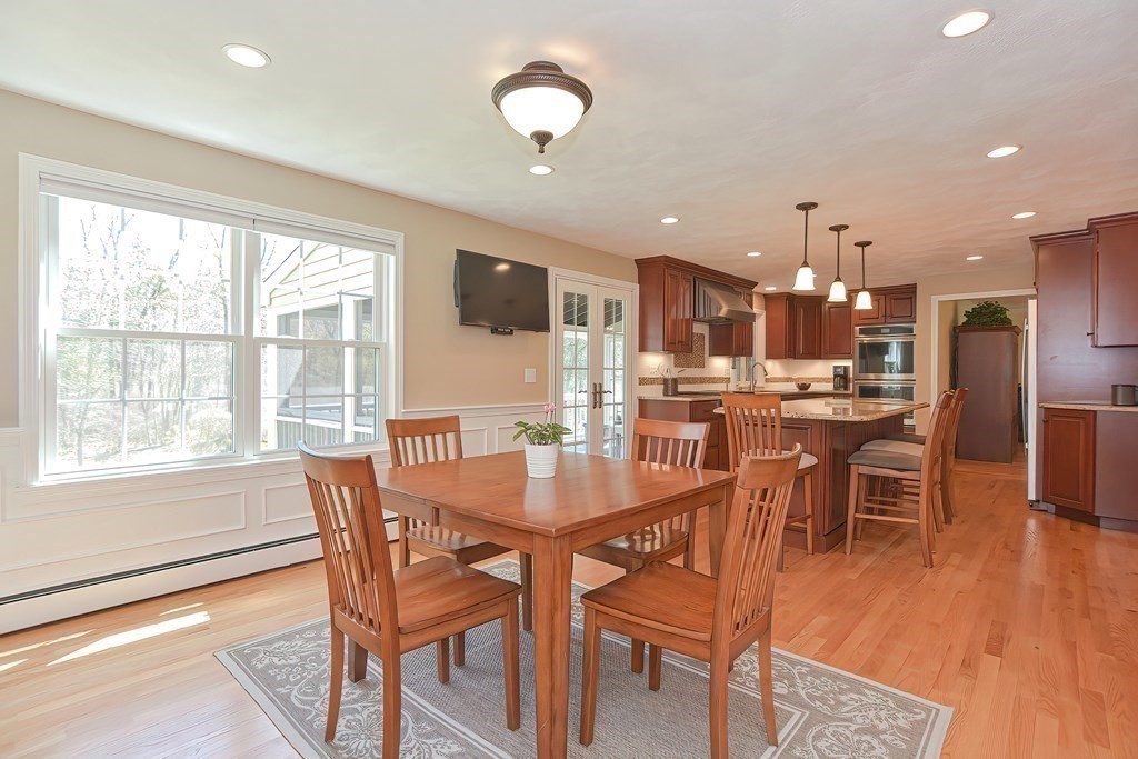 18 Oriole Road Medfield, MA 02052 - Photo 13 of 42 Gallery Image 13