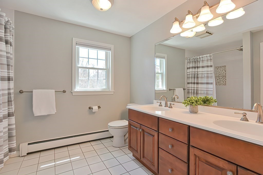 18 Oriole Road Medfield, MA 02052 - Photo 30 of 42 Gallery Image 30