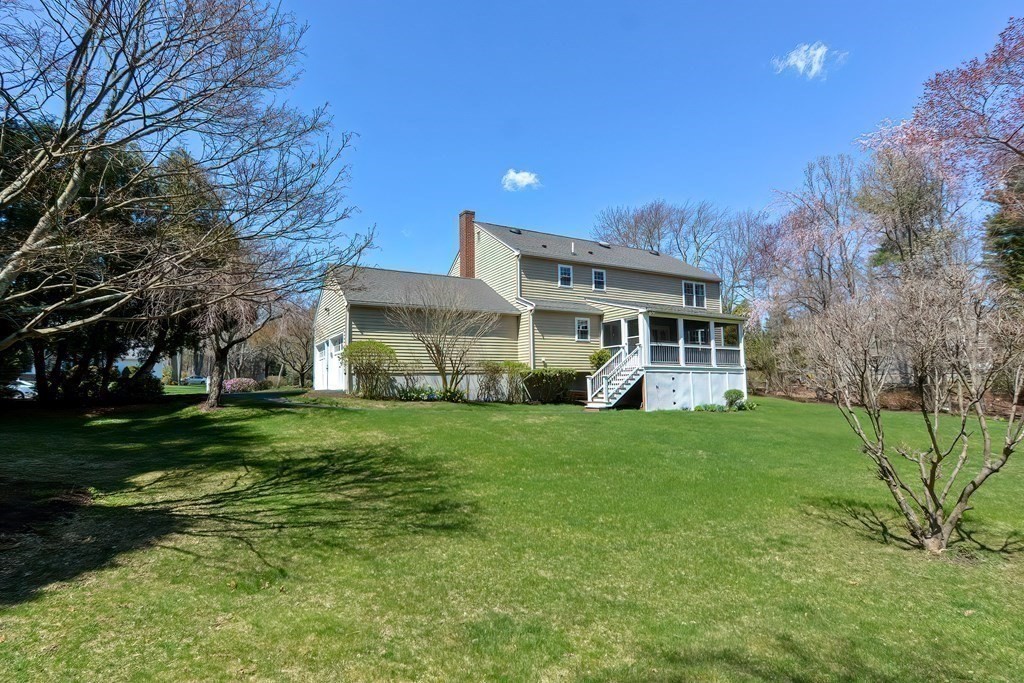 18 Oriole Road Medfield, MA 02052 - Photo 41 of 42 Gallery Image 41
