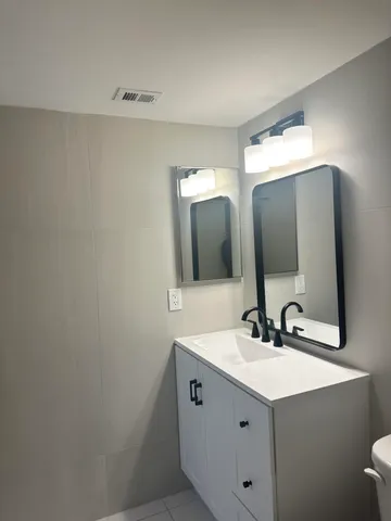 $1,900 | 4779 Sable Pine Circle, Unit B2, West Palm Beach, FL 33417