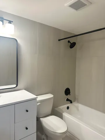 $1,900 | 4779 Sable Pine Circle, Unit B2, West Palm Beach, FL 33417