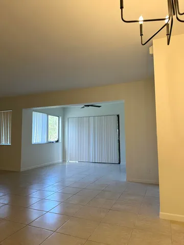 $1,900 | 4779 Sable Pine Circle, Unit B2, West Palm Beach, FL 33417