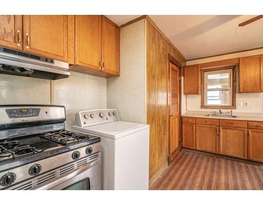 197 Phoenix Terrace Springfield, MA 01104 - Photo 5 of 30