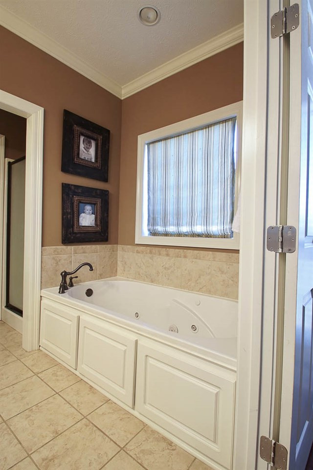 2042 East Ridge Circle Madison, MS 39110 - Photo 17 of 29 Photo 18