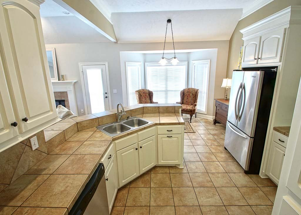 2042 East Ridge Circle Madison, MS 39110 - Photo 8 of 29 Photo 8