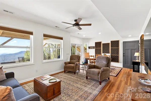 $789,000 | 155 Wrenlock Drive, Marion, NC 28752