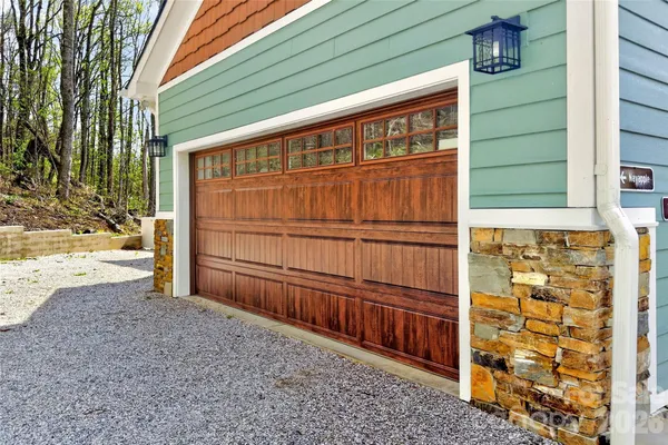 $789,000 | 155 Wrenlock Drive, Marion, NC 28752
