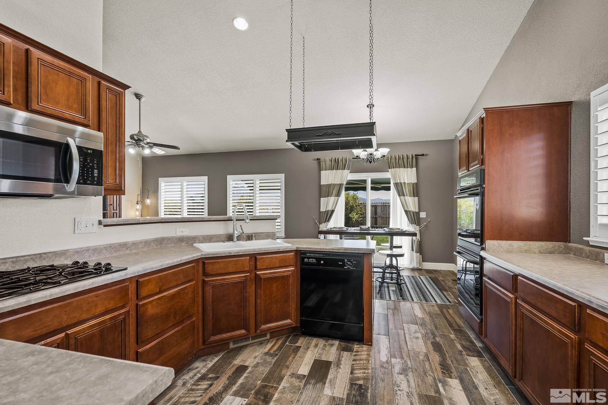 20998 Cameron Court Reno, NV 89508 - Photo 12 of 26 Photo 12