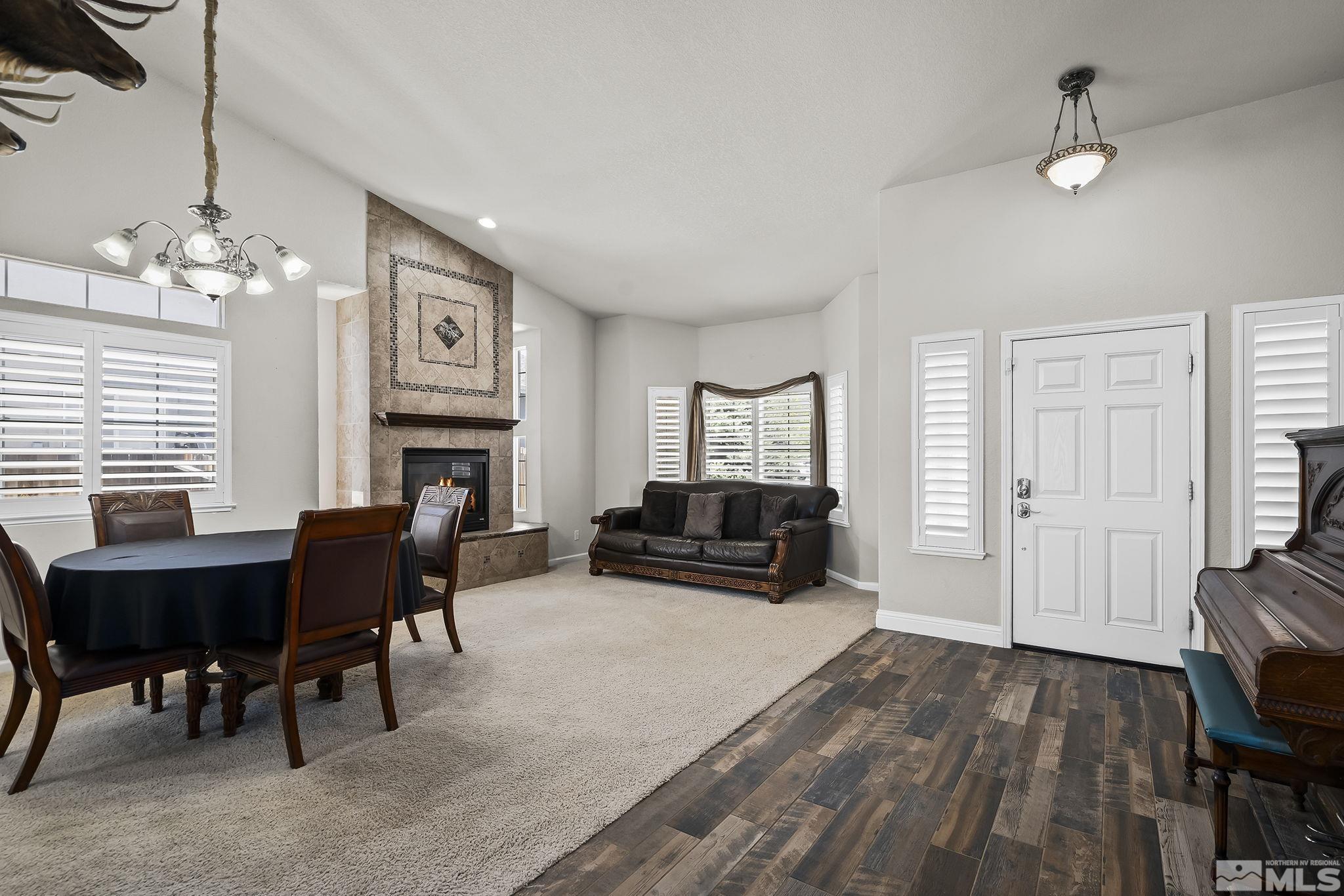 20998 Cameron Court Reno, NV 89508 - Photo 5 of 26 Photo 5