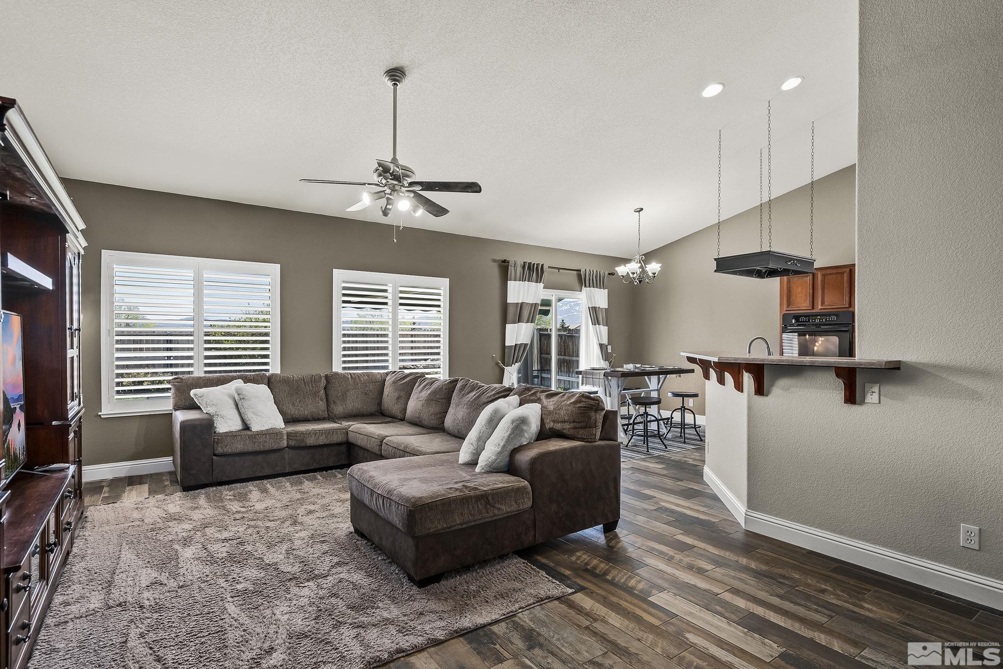 20998 Cameron Court Reno, NV 89508 - Photo 7 of 26 Photo 7