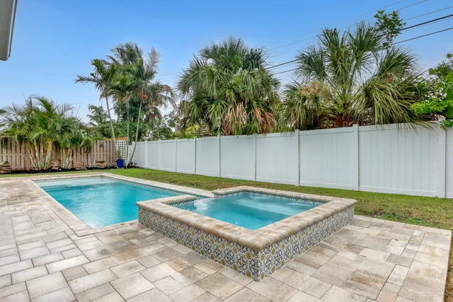 $3,800 | 1054 Bali Road, Cocoa Beach, FL 32931