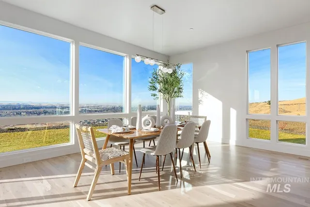 $2,686,500 | 5825 East Prominence Court, Boise, ID 83716