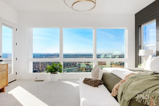 $2,686,500 | 5825 East Prominence Court, Boise, ID 83716