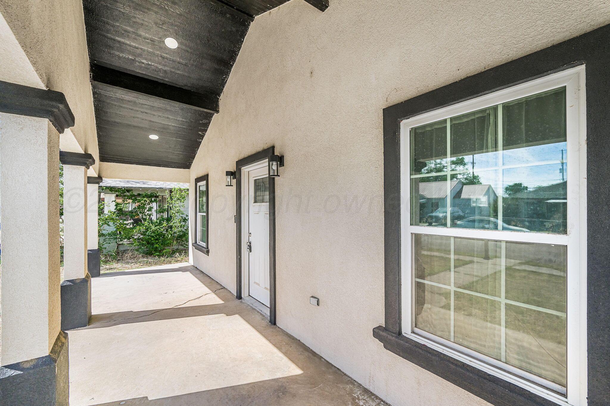 702 South Florida Street Amarillo, TX 79106 - Photo 3 of 19 Front Porch
