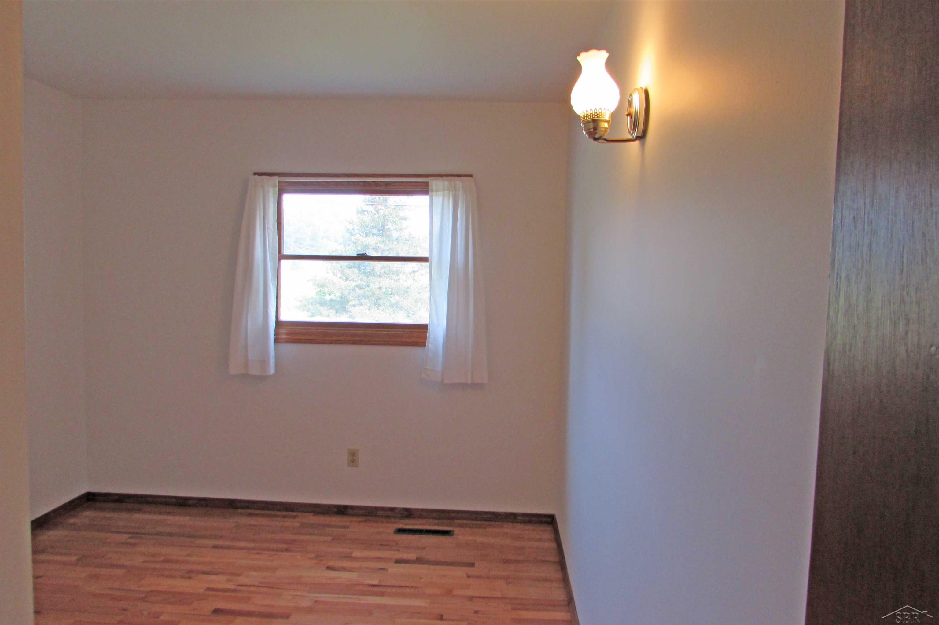 3561 Chesaning Road Chesaning, MI 48616 - Photo 26 of 37 50184040-93a5786b-b60c-41c1-a470-bece6840defa.JPG