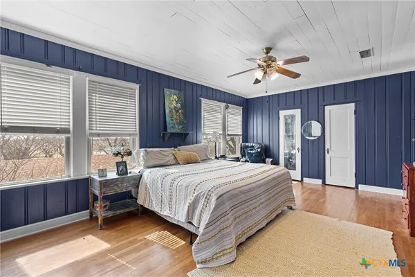 $325,000 | 1543 West Clark Street, Bartlett, TX 76511
