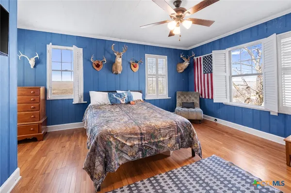 $325,000 | 1543 West Clark Street, Bartlett, TX 76511