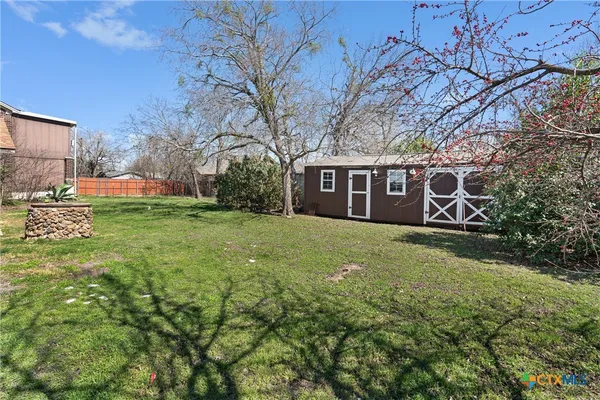 $325,000 | 1543 West Clark Street, Bartlett, TX 76511
