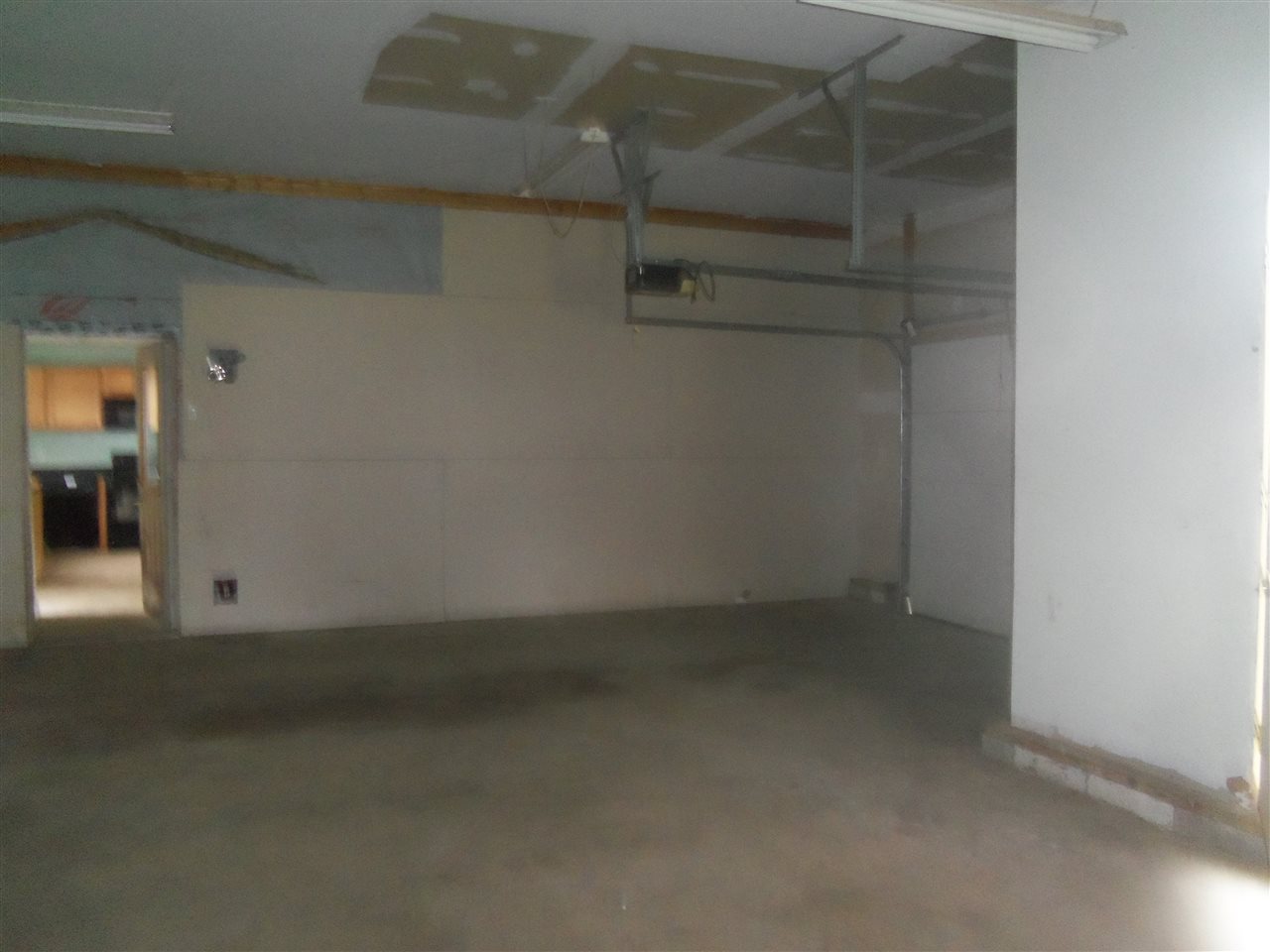 6498 Old National Road Knightstown, IN 46148 - Photo 18 of 19 Gallery Image 18