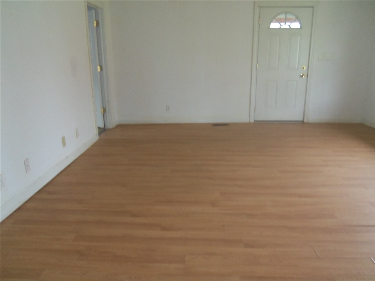 6498 Old National Road Knightstown, IN 46148 - Photo 8 of 19 Gallery Image 8