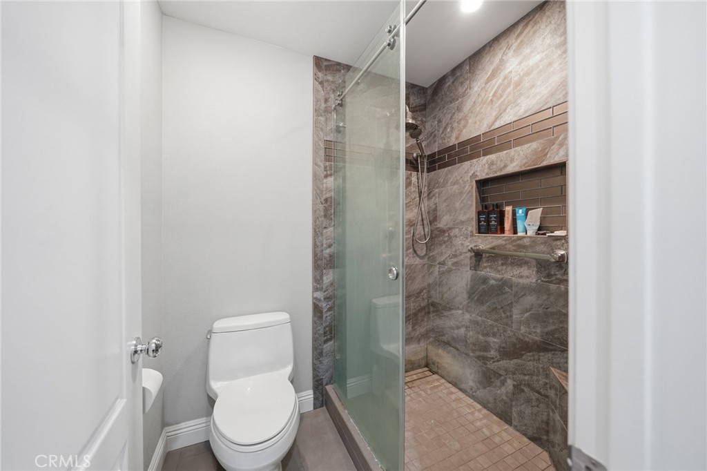 13903 Highlander Road La Mirada, CA 90638 - Photo 30 of 65 2nd bathroom shower