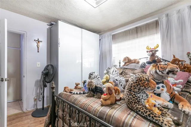 $1,499,950 | 6923 Ben Avenue, North Hollywood, CA 91605