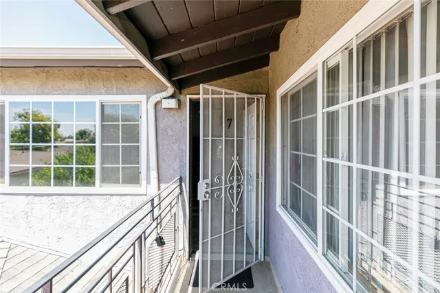 $1,499,950 | 6923 Ben Avenue, North Hollywood, CA 91605
