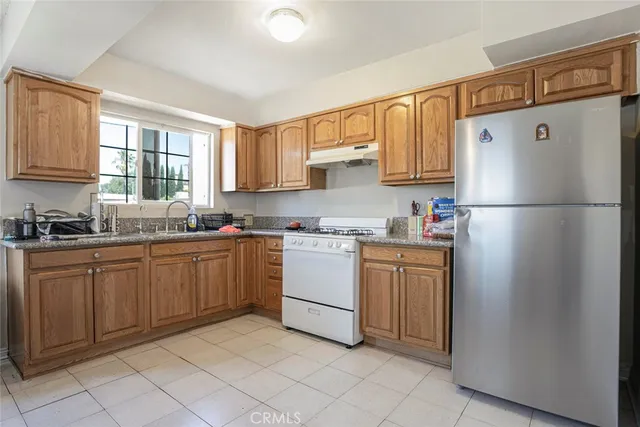 $1,499,950 | 6923 Ben Avenue, North Hollywood, CA 91605