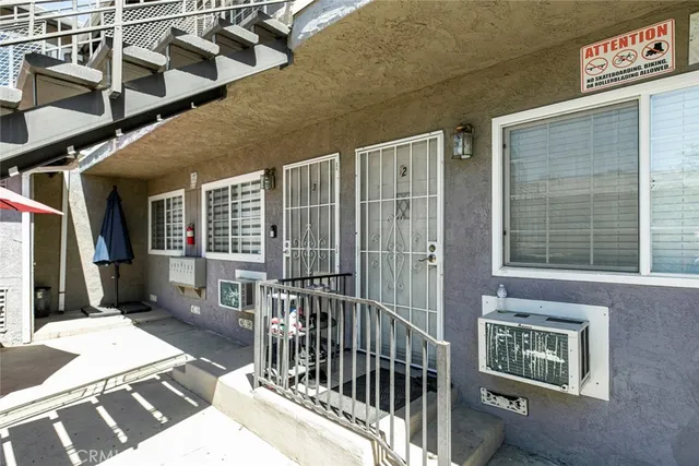 $1,499,950 | 6923 Ben Avenue, North Hollywood, CA 91605