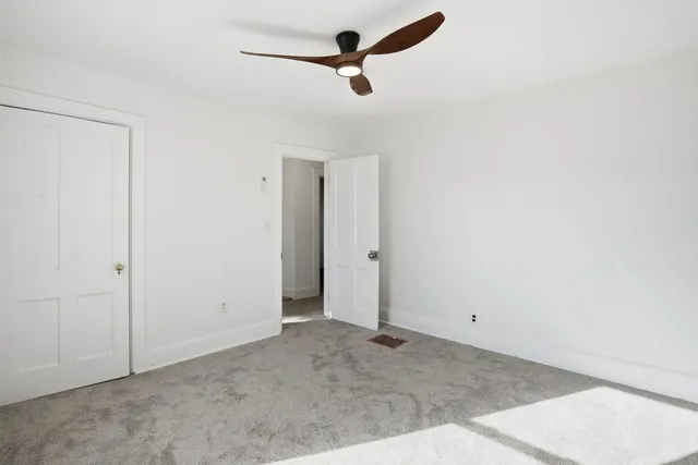 $1,700 | 1032 Kirkwood Boulevard, Davenport, IA 52803