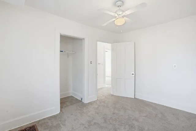 $1,700 | 1032 Kirkwood Boulevard, Davenport, IA 52803