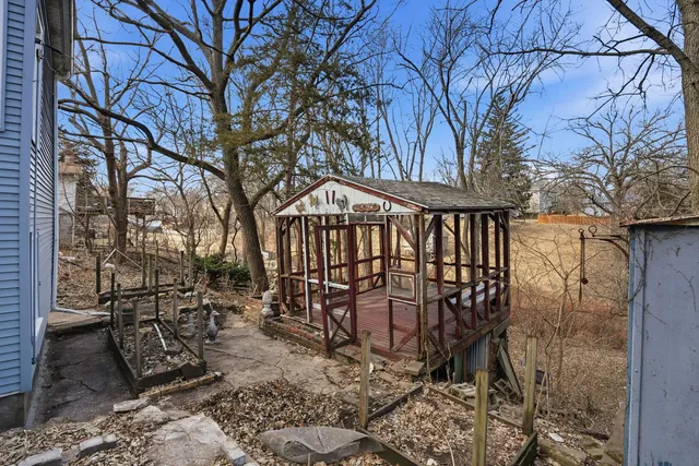 $1,700 | 1032 Kirkwood Boulevard, Davenport, IA 52803